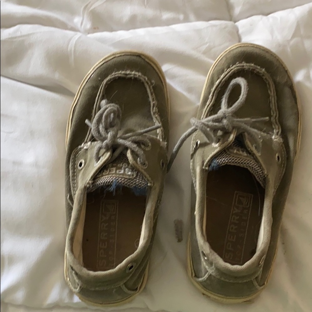 Sperrys canvas shoes
